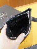 日本未入荷 プラダ コピー 2026SSメンズ ショルダーバッグ