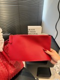 高品質 ボッテガヴェネタ 偽物通販 2026SSレディースミルクティーカラー編みミニ餃子バッグ