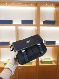 高品質 プラダ n級品 2026SSメンズ ショルダーバッグ