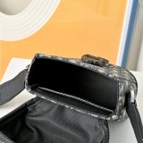 【限定】ディオール スーパーコピー 2026SS メンズ 縦型フラップメッセンジャースマホバッグ