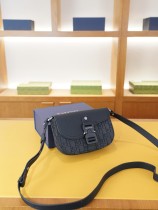 累積売上総額第１位！ディオール 激安通販 2026SS メンズ ショルダーバック