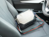 高品質 グッチ n級品 2026SSメンズ  ショルダーバック