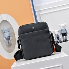 【限定】エルメス スーパーコピー 2026SSメンズ ショルダーバック