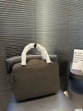 累積売上総額第１位！MCMエムシーエム 激安偽物 2026SS レディース ハンドバック