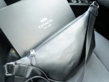 超奇跡の入荷☆ コーチ 激安通販 2026SS メンズ  ショルダーバッグ