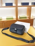 超奇跡の入荷☆ コーチ コピー 2026SS メンズ ショルダーバッグ