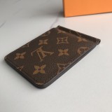 累積売上総額第１位！ルイヴィトン 激安通販 2026SSメンズ 短財布