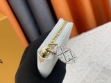 日本未入荷 ルイヴィトン 激安偽物 2026SS 短財布