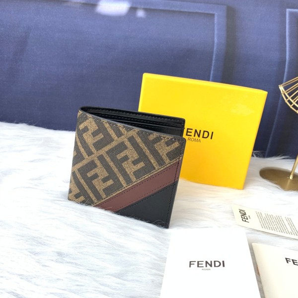 【限定】フェンディ n級品 2026SS 短財布