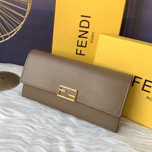 新作 フェンディ 激安通販 2026SS  長財布
