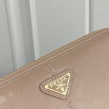 ★超人気 プラダ コピーおすすめ 2026SS 長財布