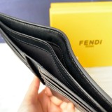 【限定】フェンディ n級品 2026SS 短財布