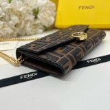 日本未入荷 フェンディ コピーおすすめ 2026SS 長財布