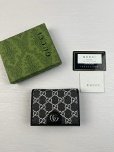 日本未入荷 グッチ 偽物通販 2026SS  短財布