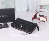 一目惚れ♪ シャネル n級品 2026SSS 長財布