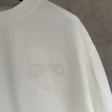 入手困難 ディオール スーパーコピー の2026SSに布を貼って刺繍する半袖Tシャツ