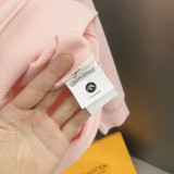 累積売上総額第１位！ クロムハーツ スーパーコピー の2026SS ピンクの皮張り刺繍連帽衛衣