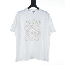 使い勝手良し ロエベ 激安偽物 の2026SSクラシックな胸元異形刺繍偏位パターン丸首半袖Tシャツ