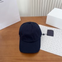 日本未入荷 ルイヴィトン 偽物通販 2026SSの新型LVベースボールキャップ