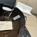 追跡付 ディオール コピーおすすめ 2026SS のDiorシルク印刷は野球帽