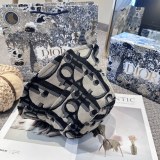 【限定】 ディオール n級品 2026SS のDior ロゴ漁師帽