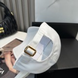 超奇跡の入荷☆ セリーヌ 激安通販 2026SSシンプルなアルファベットの最新野球帽