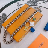 稀少 ルイヴィトン 激安偽物 2026SS のLV ネックレス
