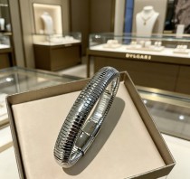 超奇跡の入荷☆ ブルガリ 激安偽物 2026SS のブレスレット