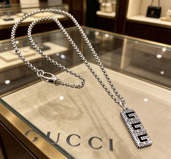 日本未入荷 グッチ コピー 2026SS のネックレス