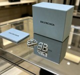 ★超人気 バレンシアガ 激安偽物 2026SSの新しいピアス
