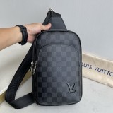【話題商品！】ルイヴィトン 激安偽物 2026SS メンズ 胸ポケット