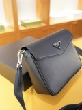 超奇跡の入荷☆ プラダ コピーおすすめ 2026SSメンズ ショルダーバック