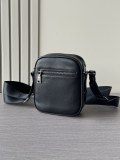 入手困難 プラダ n級品 2026SSメンズ ショルダーバック