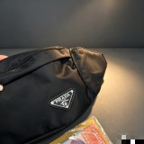 超奇跡の入荷☆ プラダ コピー 2026SSメンズ ウエストポーチ