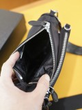 【話題商品！】プラダ n級品 2026SSメンズ ショルダーバック