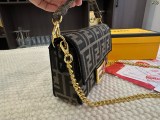 使い勝手良し フェンディ コピーおすすめ 2026SS レディース ショルダーバック