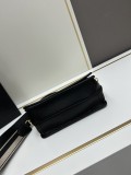 入手困難 プラダ 激安通販 2026SS レディースショルダーバック