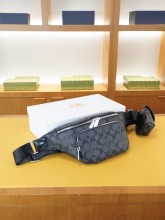 【話題商品！】コーチ 偽物通販 2026SS メンズ ショルダーバッグ