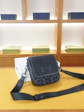 追跡付 コーチ 偽物通販 2026SS メンズ ショルダーバッグ