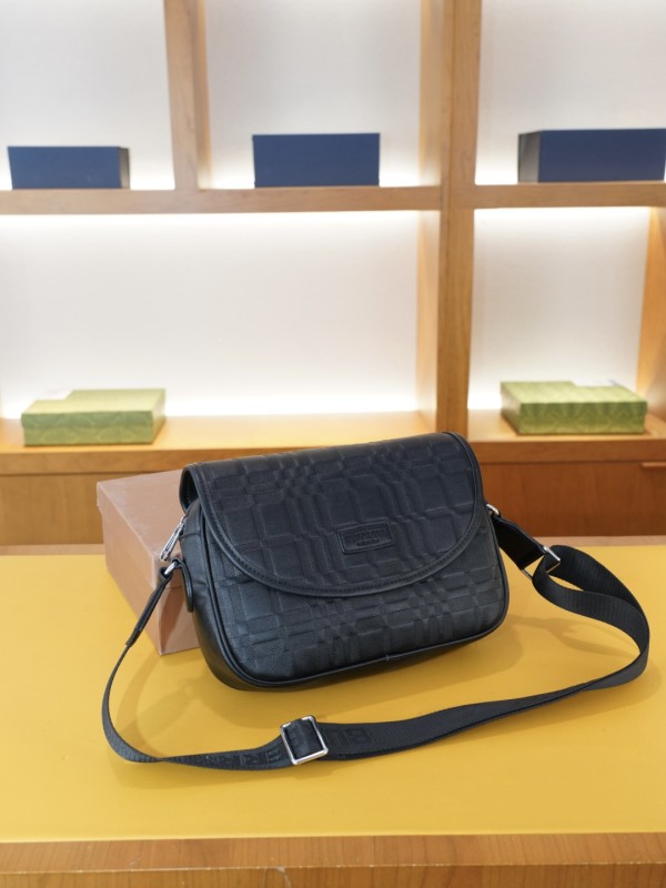 超奇跡の入荷☆ バーバリー 激安通販 2026SS レディース ショルダーバック