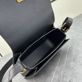 入手困難 ジバンシィ n級品 2026SS レディース ショルダーバック