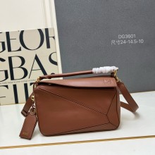★超人気 ロエベ n級品 2026SS レディース ショルダーバッグ