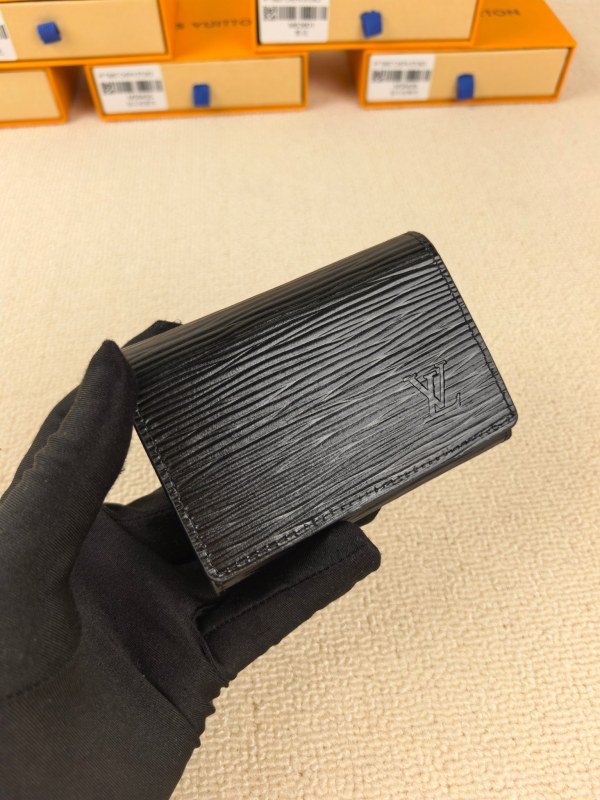 【話題商品！】 ルイヴィトン コピー 2026SS レディース 短財布