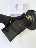 日本未入荷 セリーヌ コピー 2026SS レディース 短財布