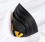 入手困難 フェンディ スーパーコピー 2026SS レディース 短財布