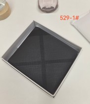 入手困難 バーバリー コピー 2026SS 短財布