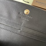 日本未入荷 バーバリー 激安通販 2026SS 長財布
