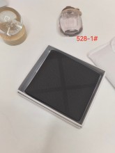 超話題! バーバリー スーパーコピー 2026SS 短財布