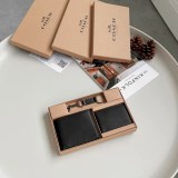 大人気 コーチ 偽物通販 2026SS メンズ 短財布