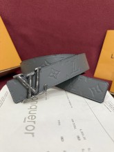大人気 Louis Vuittonルイヴィトン n級品 2026SSメンズ ベルト